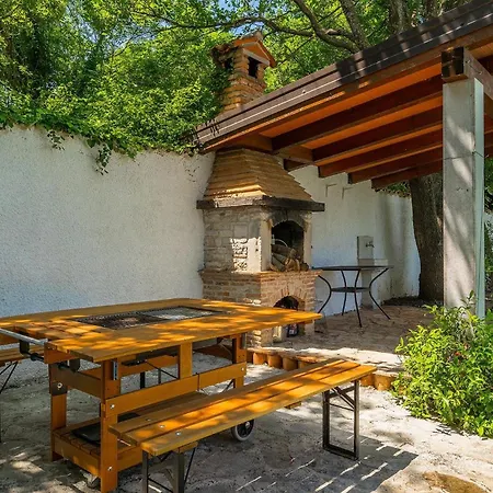 Vakantiehuis Marlera Pula