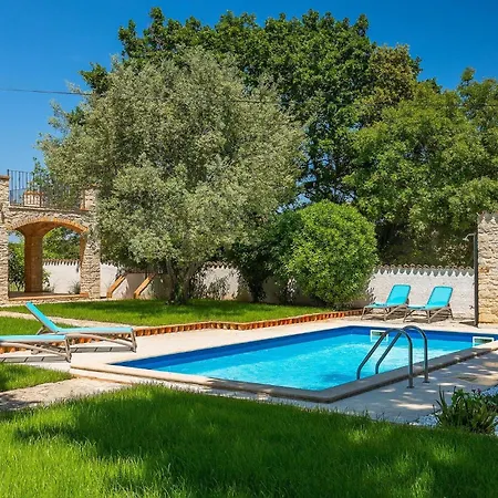 Vakantiehuis Marlera *