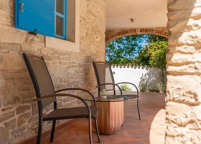 Marlera Holiday home *