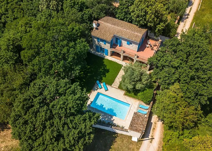 Marlera Holiday home *